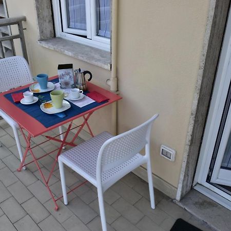 Loreto - Colorful Studio Apartment มิลาน ภายนอก รูปภาพ