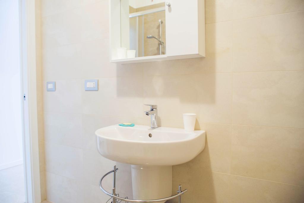 Loreto - Colorful Studio Apartment มิลาน ภายนอก รูปภาพ